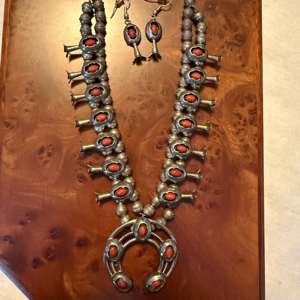 Silver Tone Squash Blossom Jewelry Set